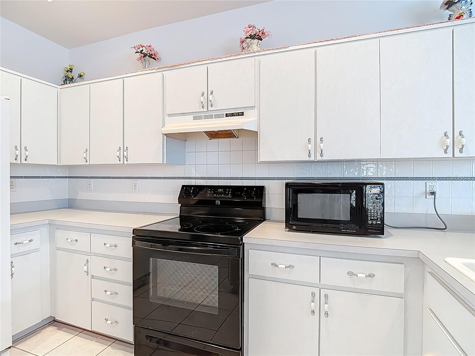 Image 21 of 78 For 8110 Nightwalker Road