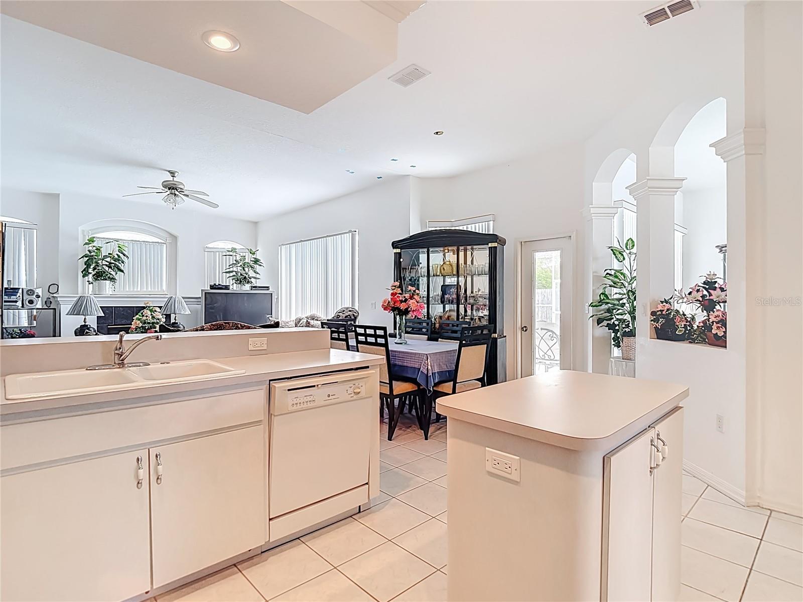 Image 22 of 78 For 8110 Nightwalker Road