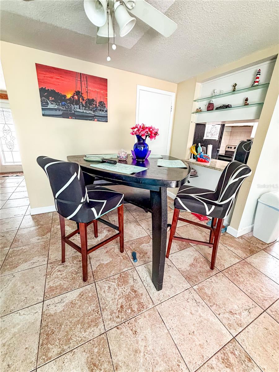 Image 3 of 19 For 7526 Santa Fe Trail