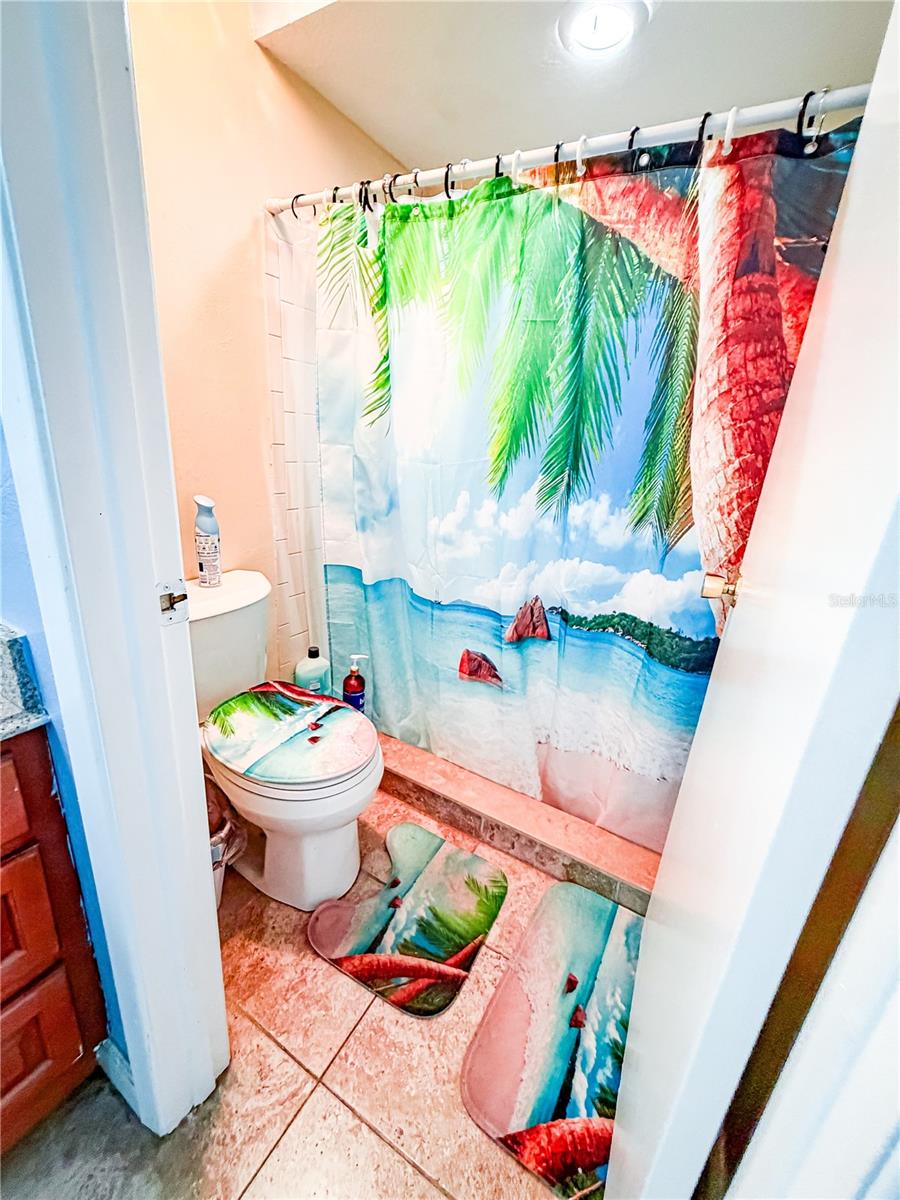 Image 5 of 19 For 7526 Santa Fe Trail