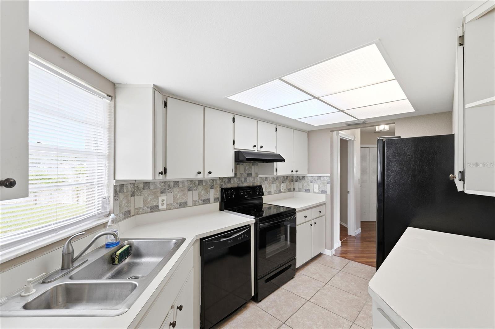 Image 10 of 31 For 10374 Timbercrest Road