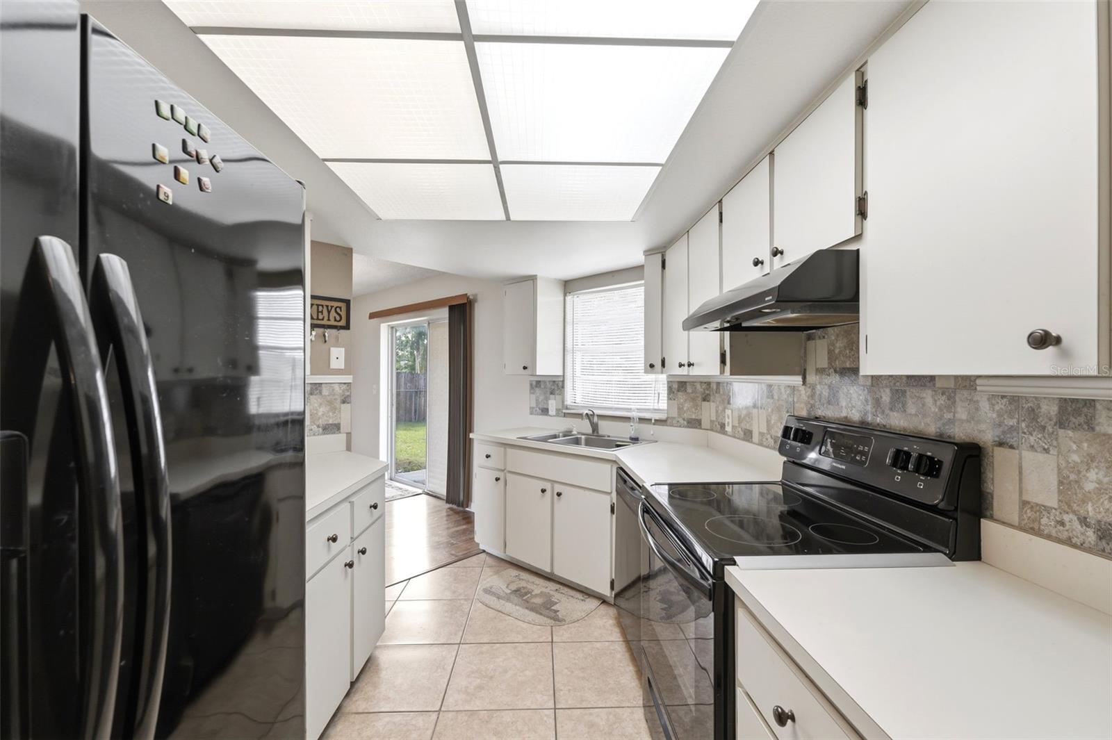 Image 28 of 31 For 10374 Timbercrest Road