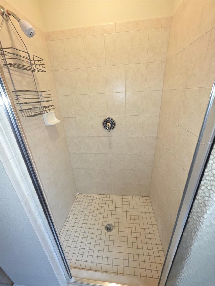 Image 12 of 19 For 4284 High Ridge Avenue