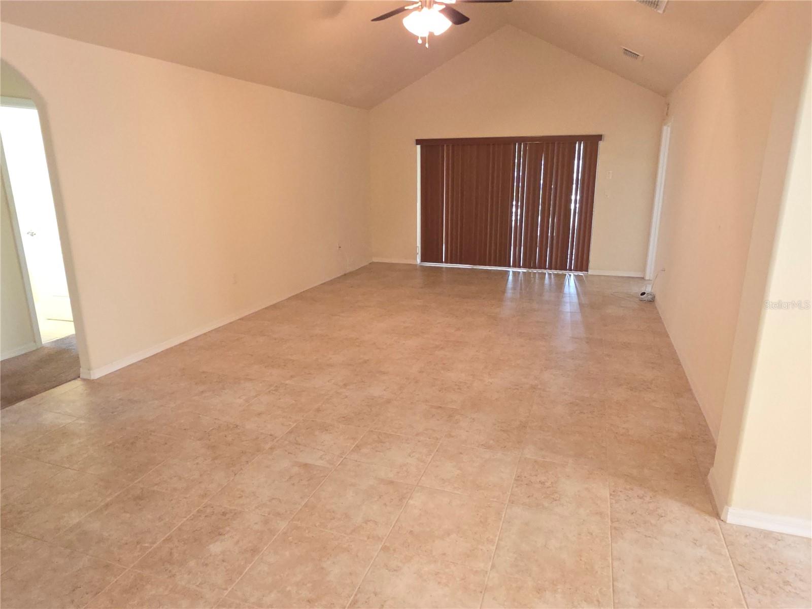 Image 6 of 19 For 4284 High Ridge Avenue