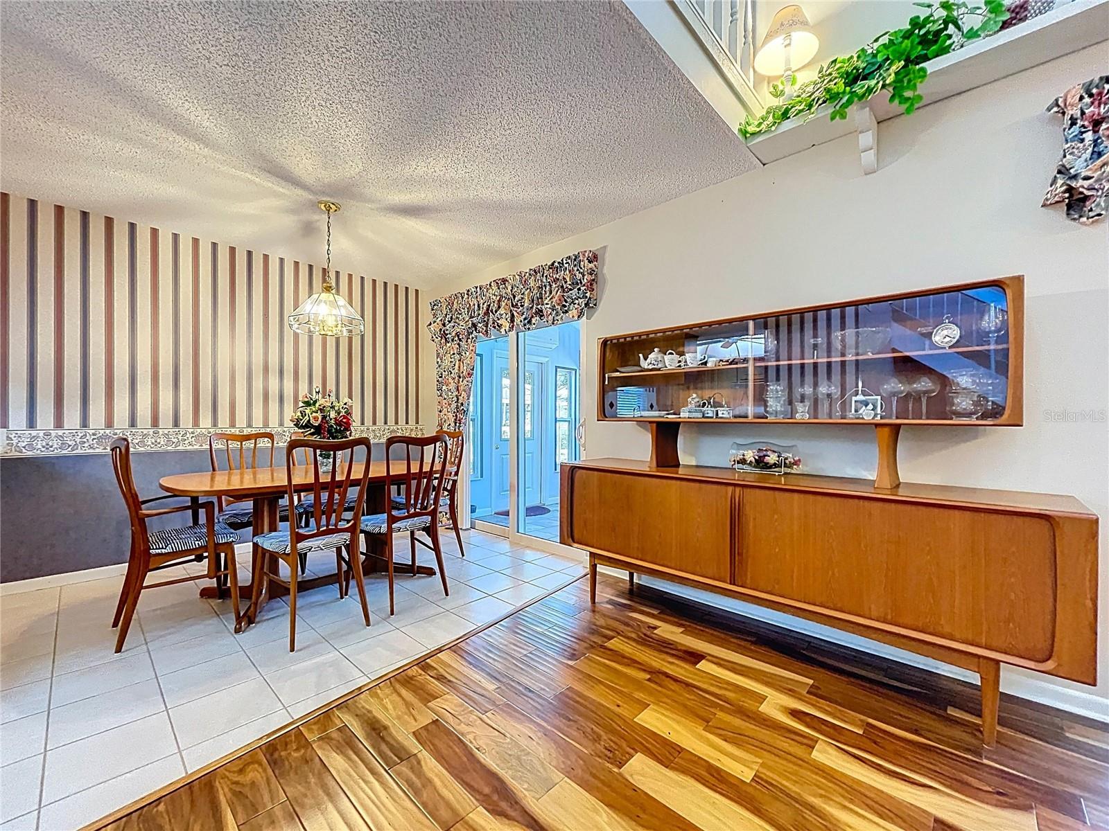 Image 13 of 48 For 14711 Tall Tree Drive