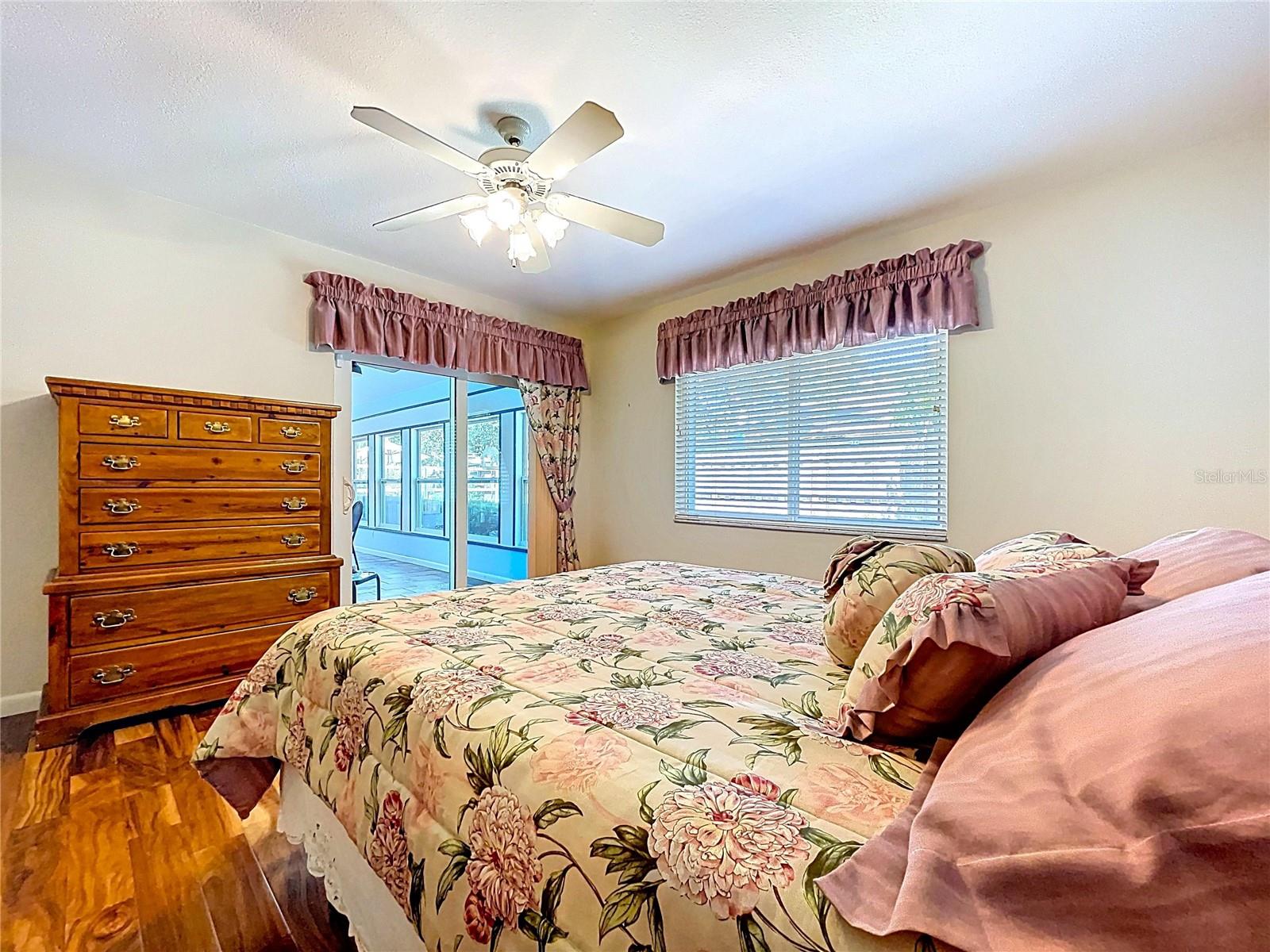 Image 21 of 48 For 14711 Tall Tree Drive