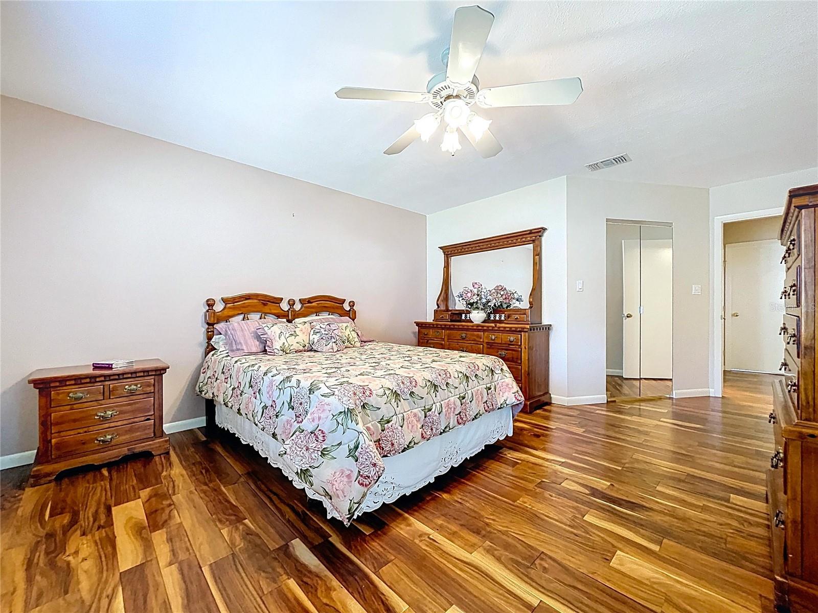 Image 22 of 48 For 14711 Tall Tree Drive