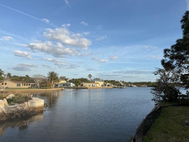 Listing photo id 8 for 5250 Miller Bayou Drive