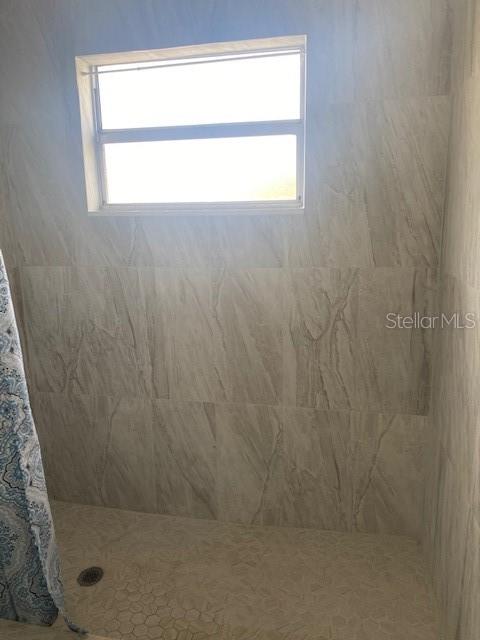 Image 21 of 46 For 5067 Courtland Road