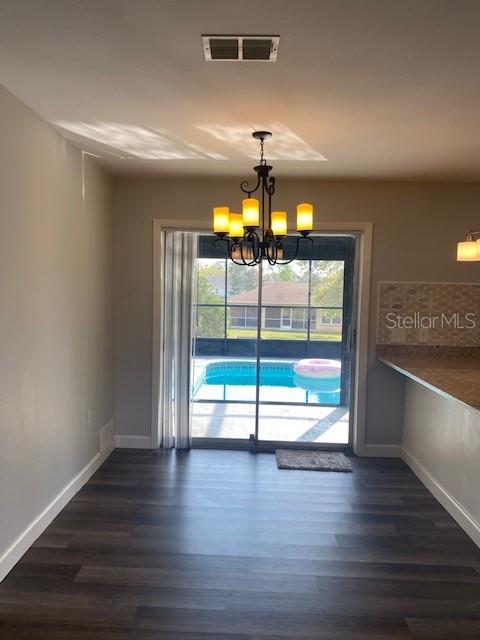 Image 3 of 46 For 5067 Courtland Road