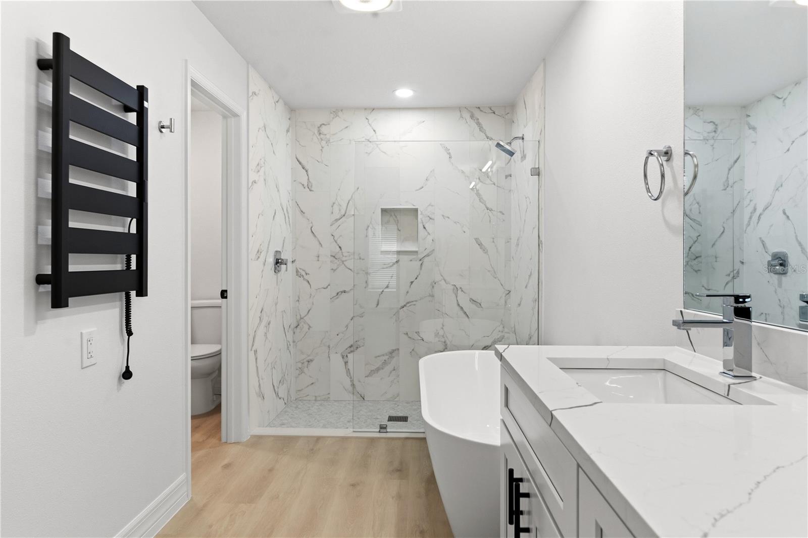 Image 11 of 45 For 12116 Petrel Avenue