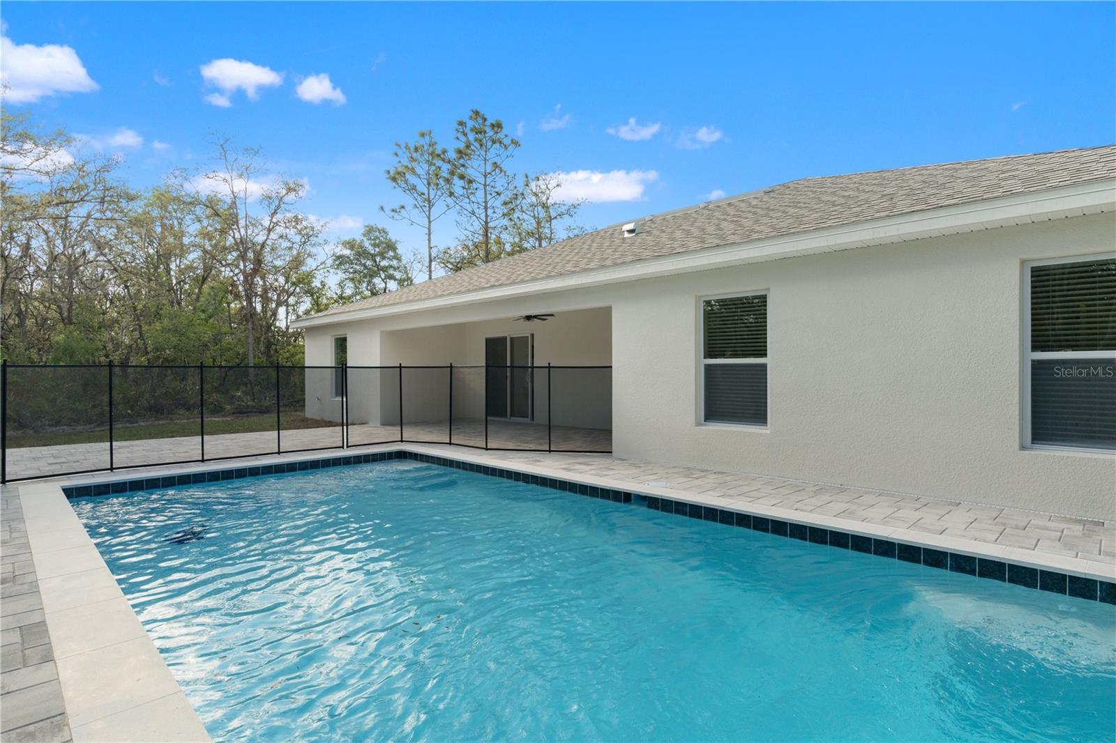 Image 28 of 45 For 12116 Petrel Avenue