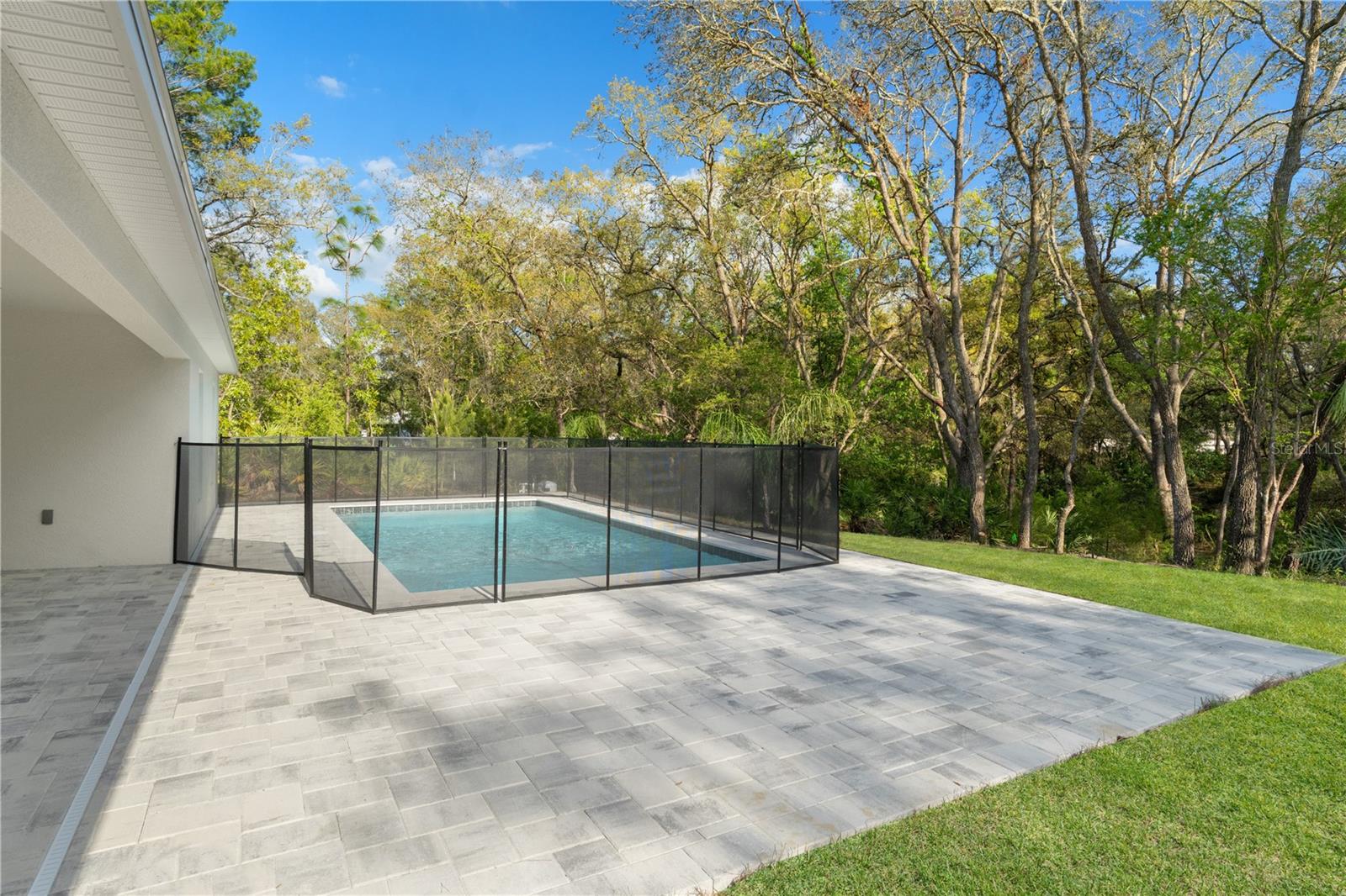 Image 36 of 45 For 12116 Petrel Avenue