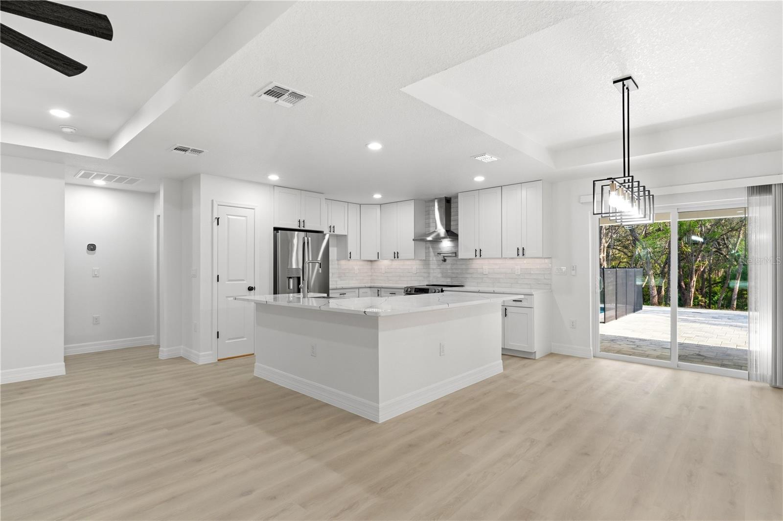 Image 8 of 45 For 12116 Petrel Avenue