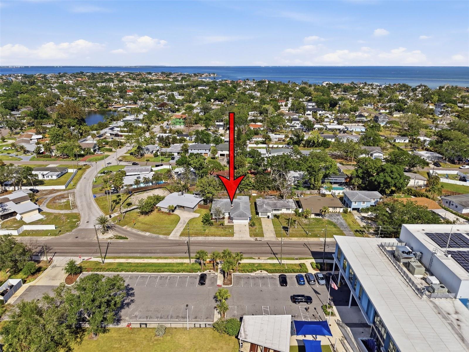 Image 37 of 39 For 4221 Shore Acres Boulevard Ne