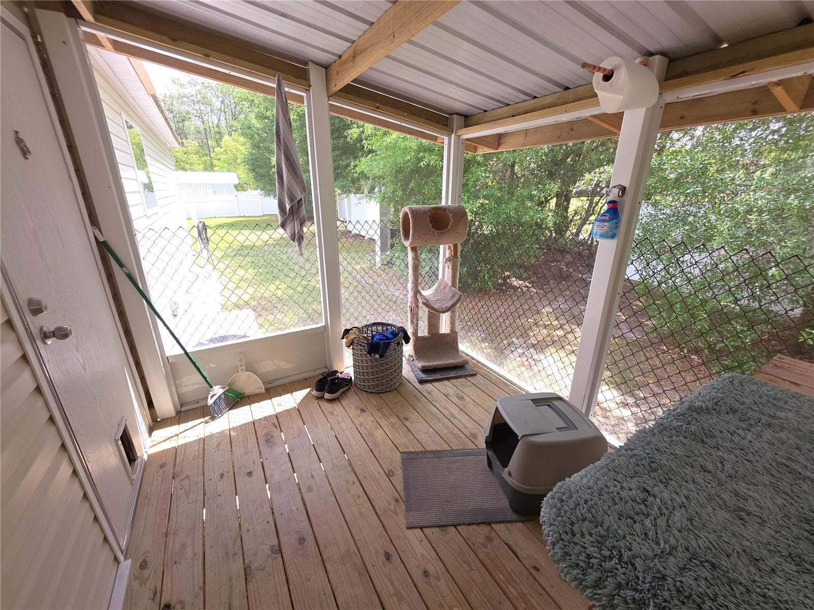 Image 12 of 18 For 9484 Spirit Woods Trail