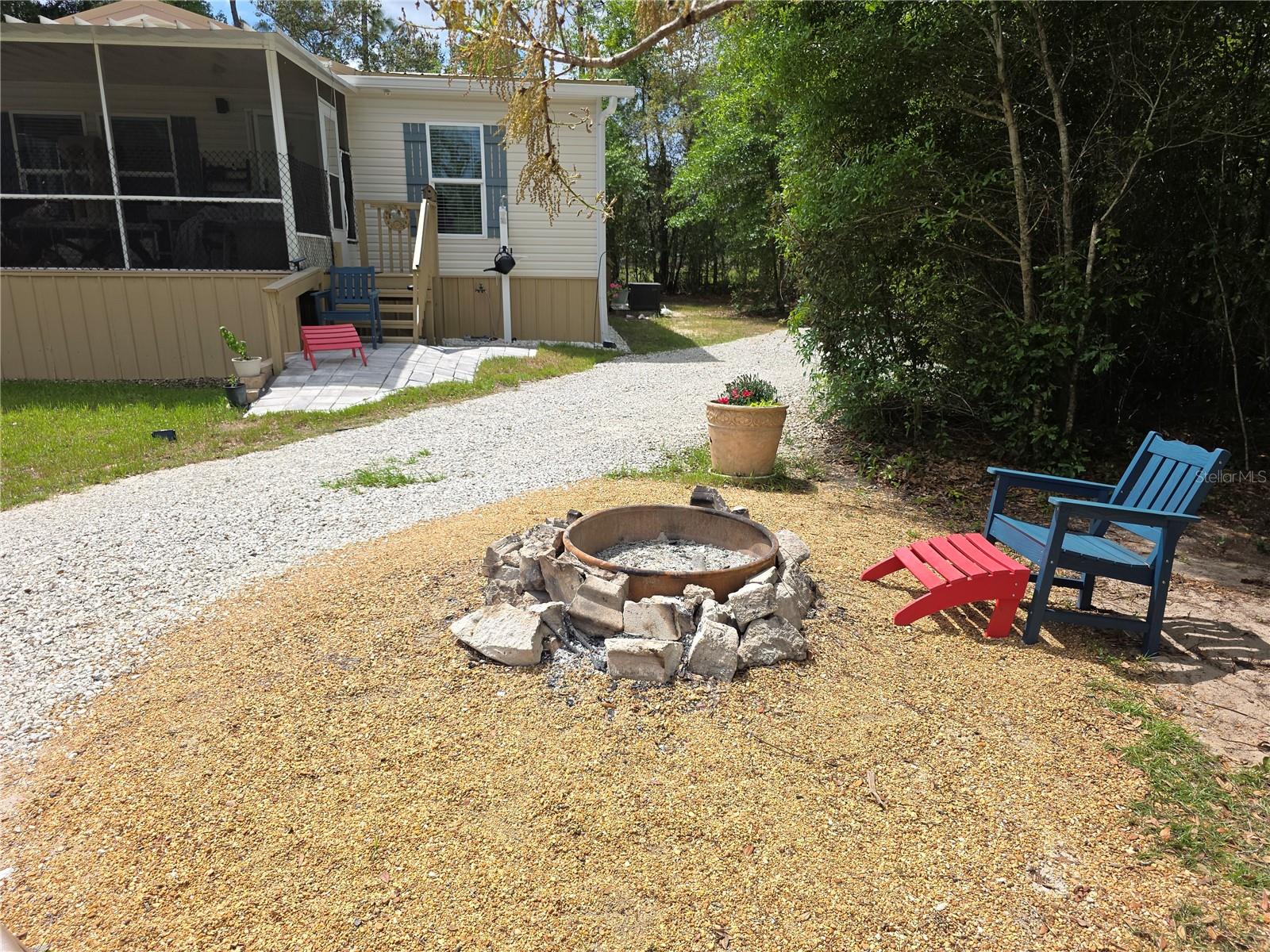 Image 16 of 18 For 9484 Spirit Woods Trail