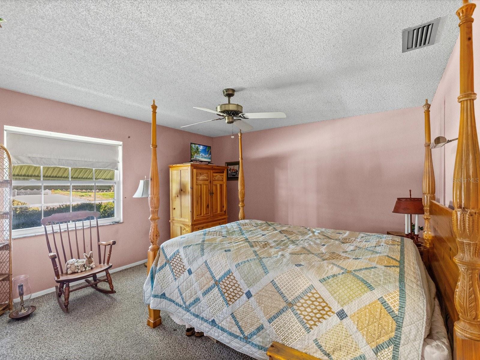 Listing photo id 15 for 11423 Wheeling Drive