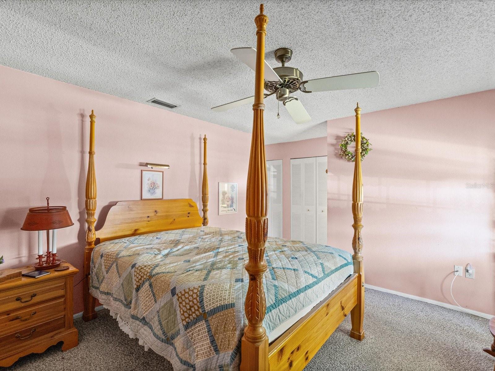 Listing photo id 16 for 11423 Wheeling Drive