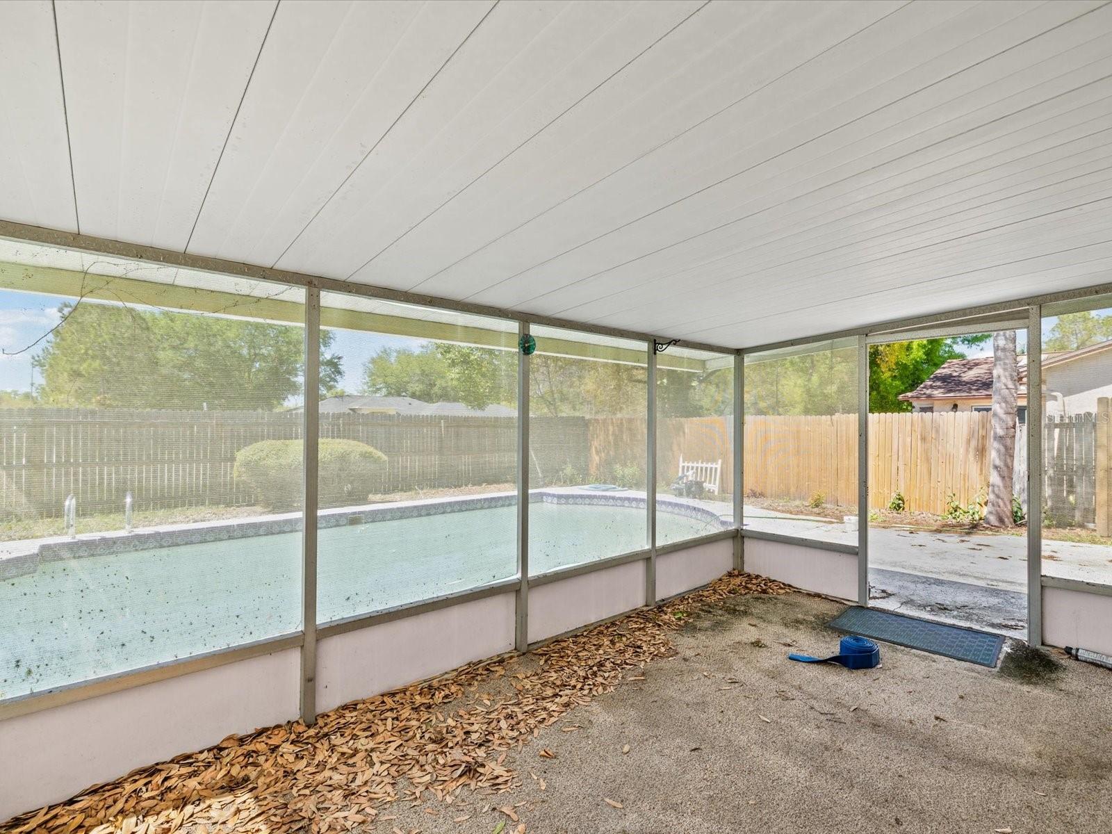 Listing photo id 26 for 11423 Wheeling Drive