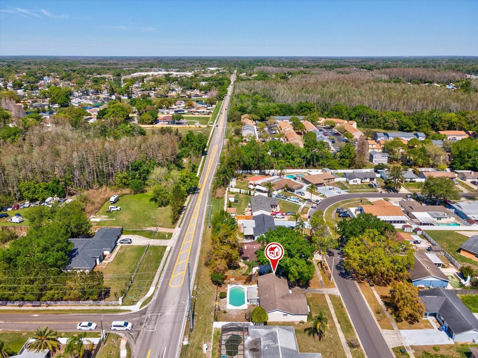 Listing photo id 37 for 11423 Wheeling Drive