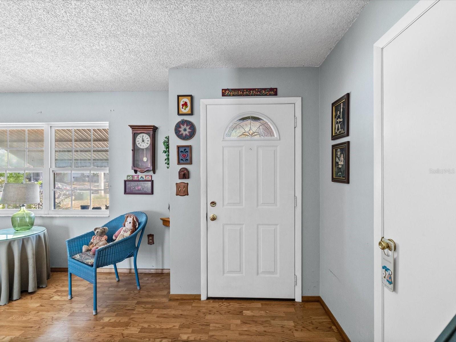 Listing photo id 4 for 11423 Wheeling Drive