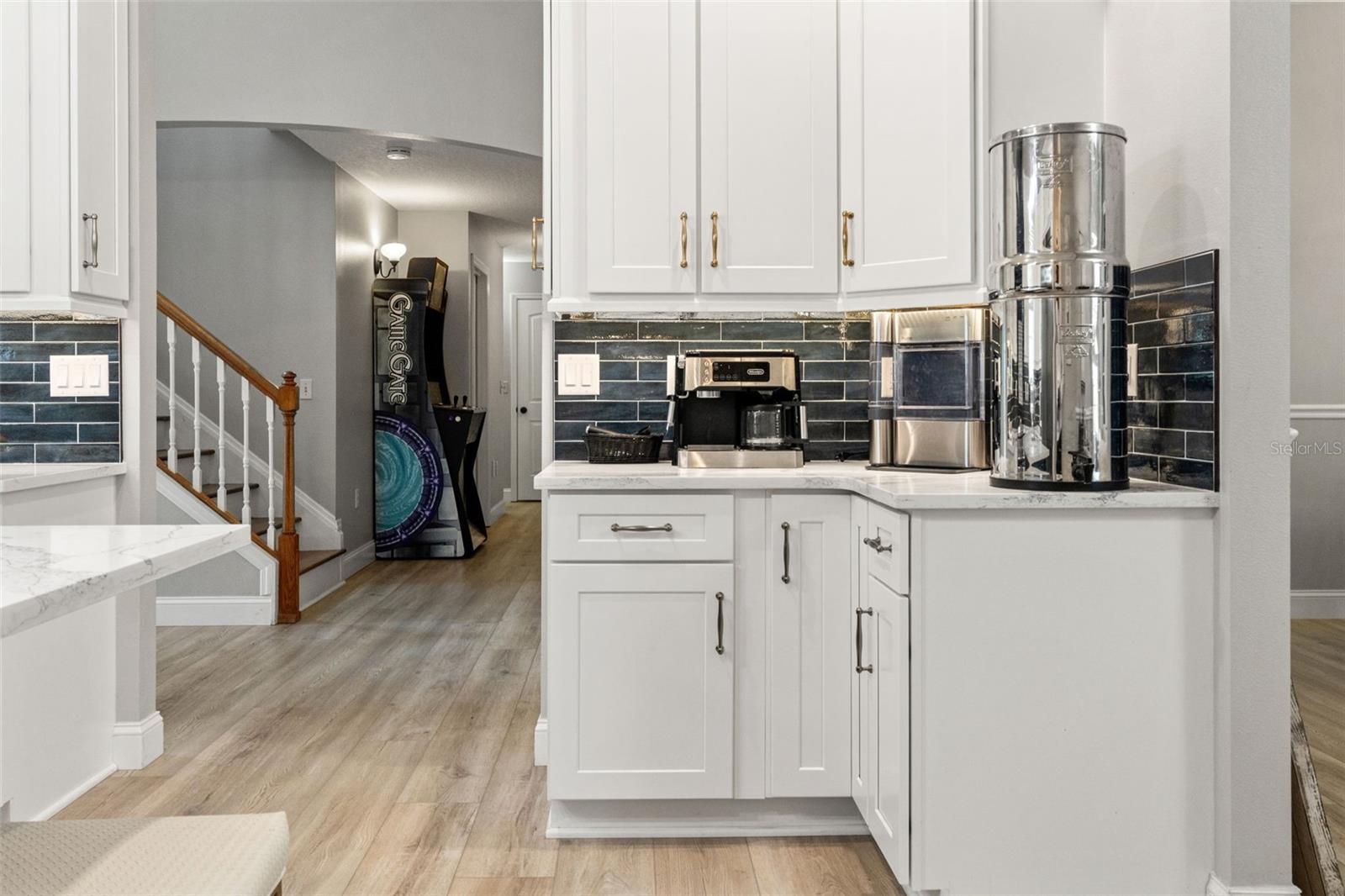 Image 21 of 57 For 9135 Mazette Road