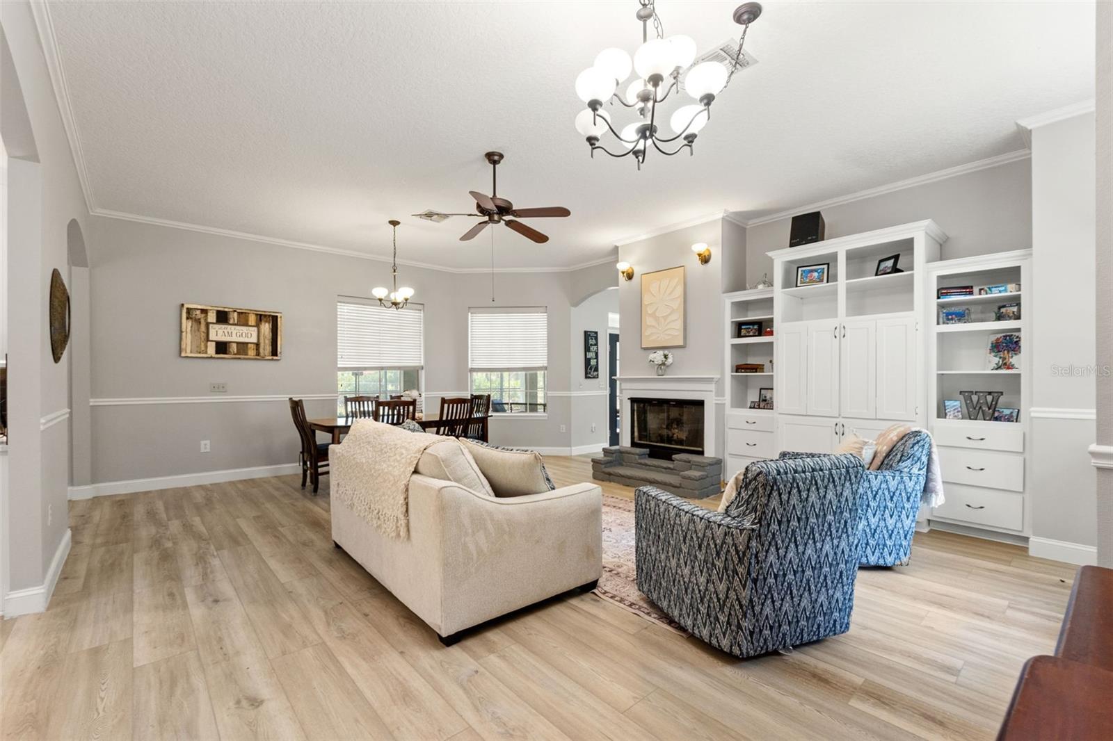 Image 22 of 57 For 9135 Mazette Road