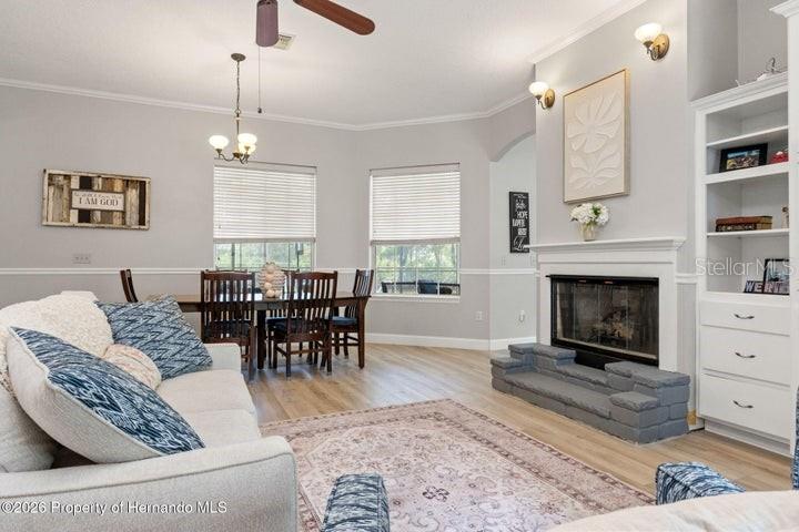 Image 26 of 57 For 9135 Mazette Road