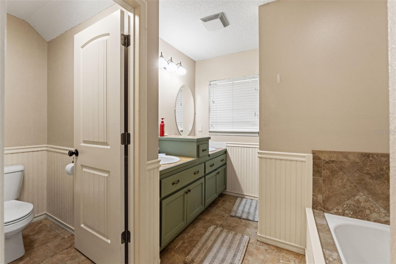 Image 34 of 57 For 9135 Mazette Road