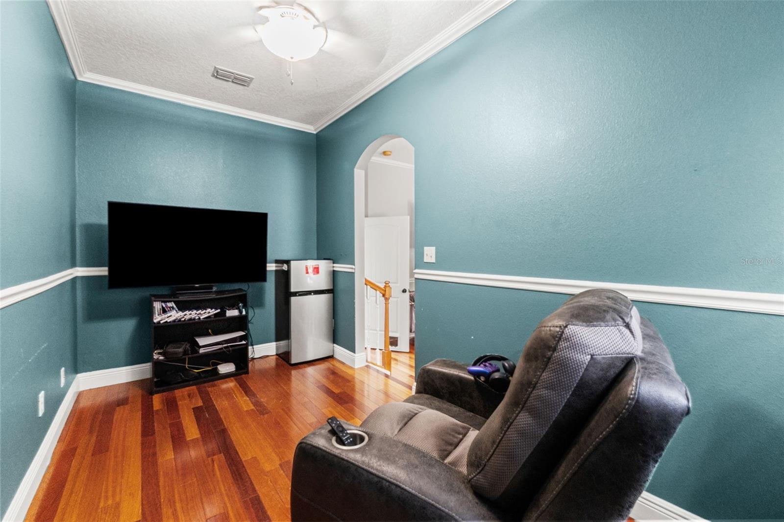 Image 40 of 57 For 9135 Mazette Road