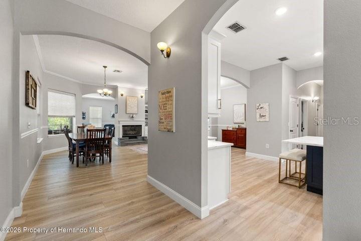 Image 9 of 57 For 9135 Mazette Road