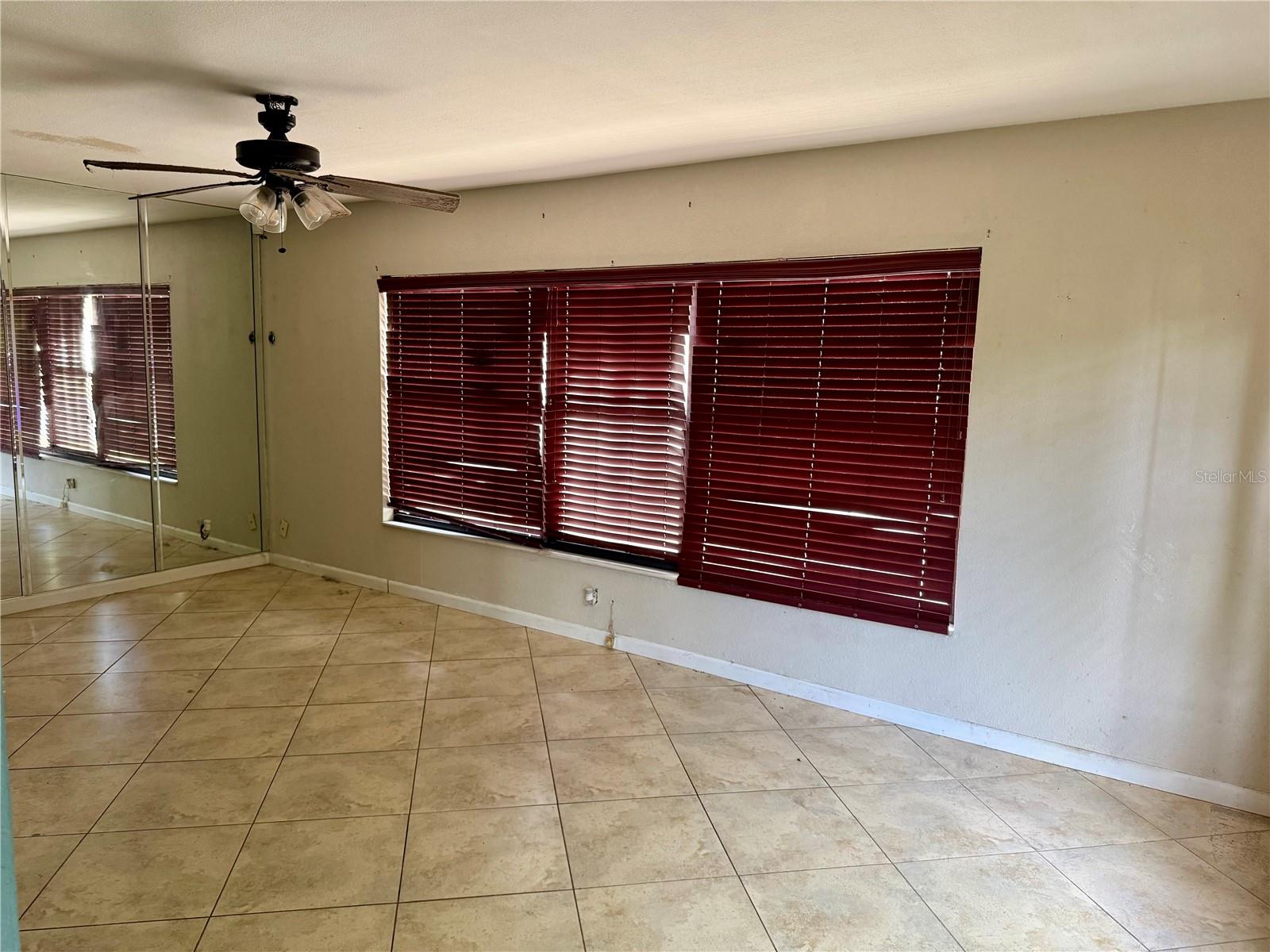 Image 5 of 14 For 3018 Aileen Street