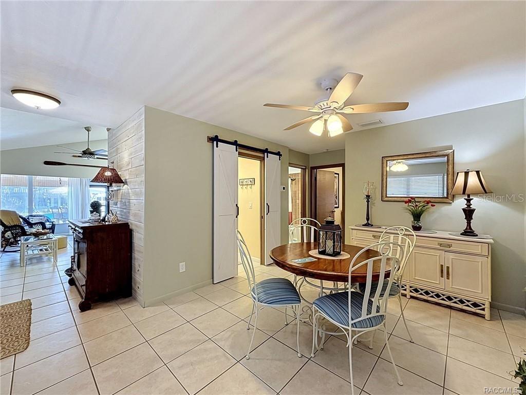 Image 13 of 76 For 5198 Riverview Circle