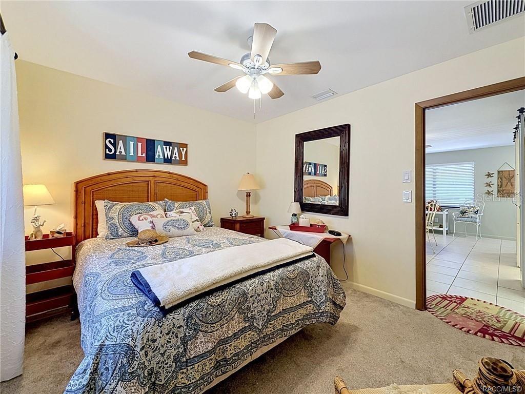Image 27 of 76 For 5198 Riverview Circle