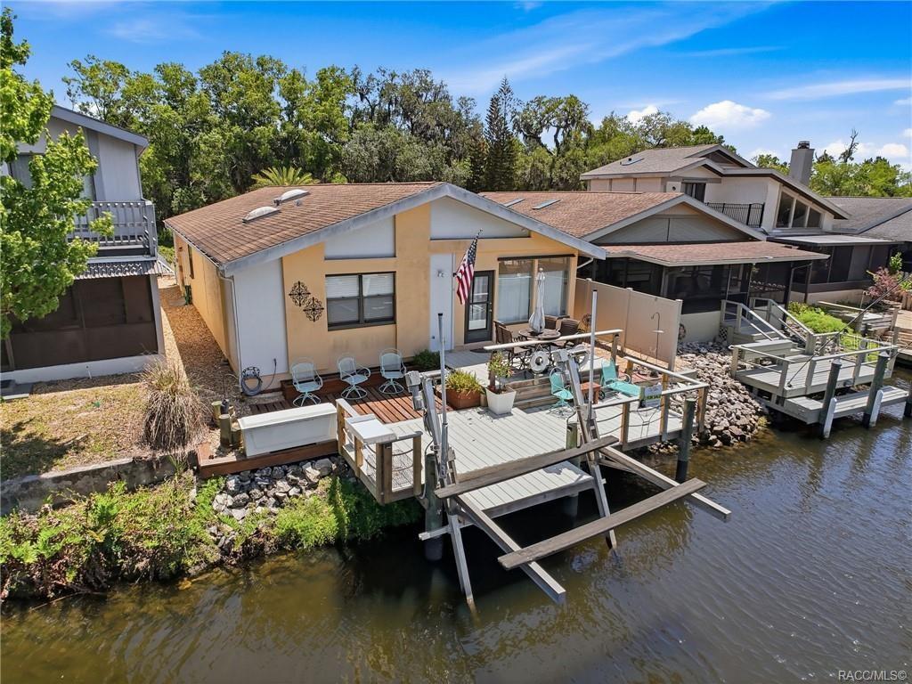 Image 3 of 76 For 5198 Riverview Circle