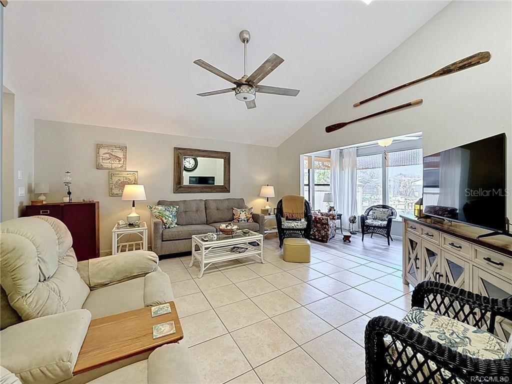 Image 35 of 76 For 5198 Riverview Circle
