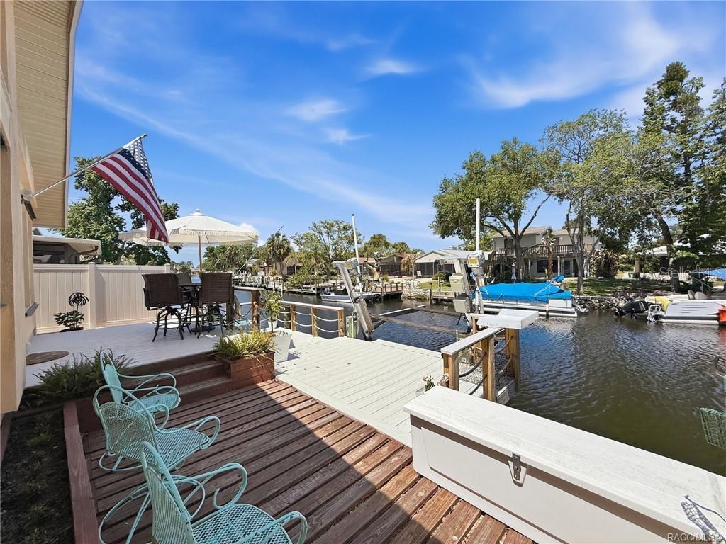 Image 49 of 76 For 5198 Riverview Circle