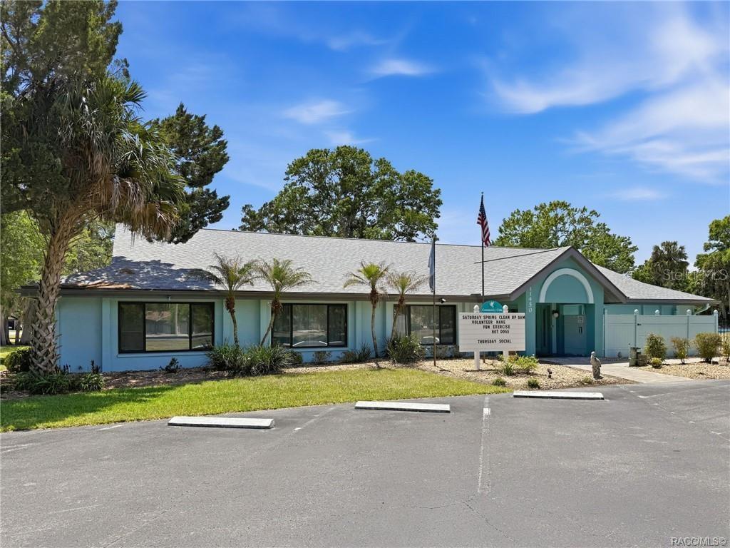 Image 67 of 76 For 5198 Riverview Circle
