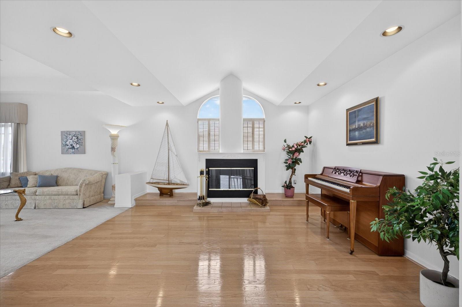 Image 10 of 87 For 4340 Seagull Drive