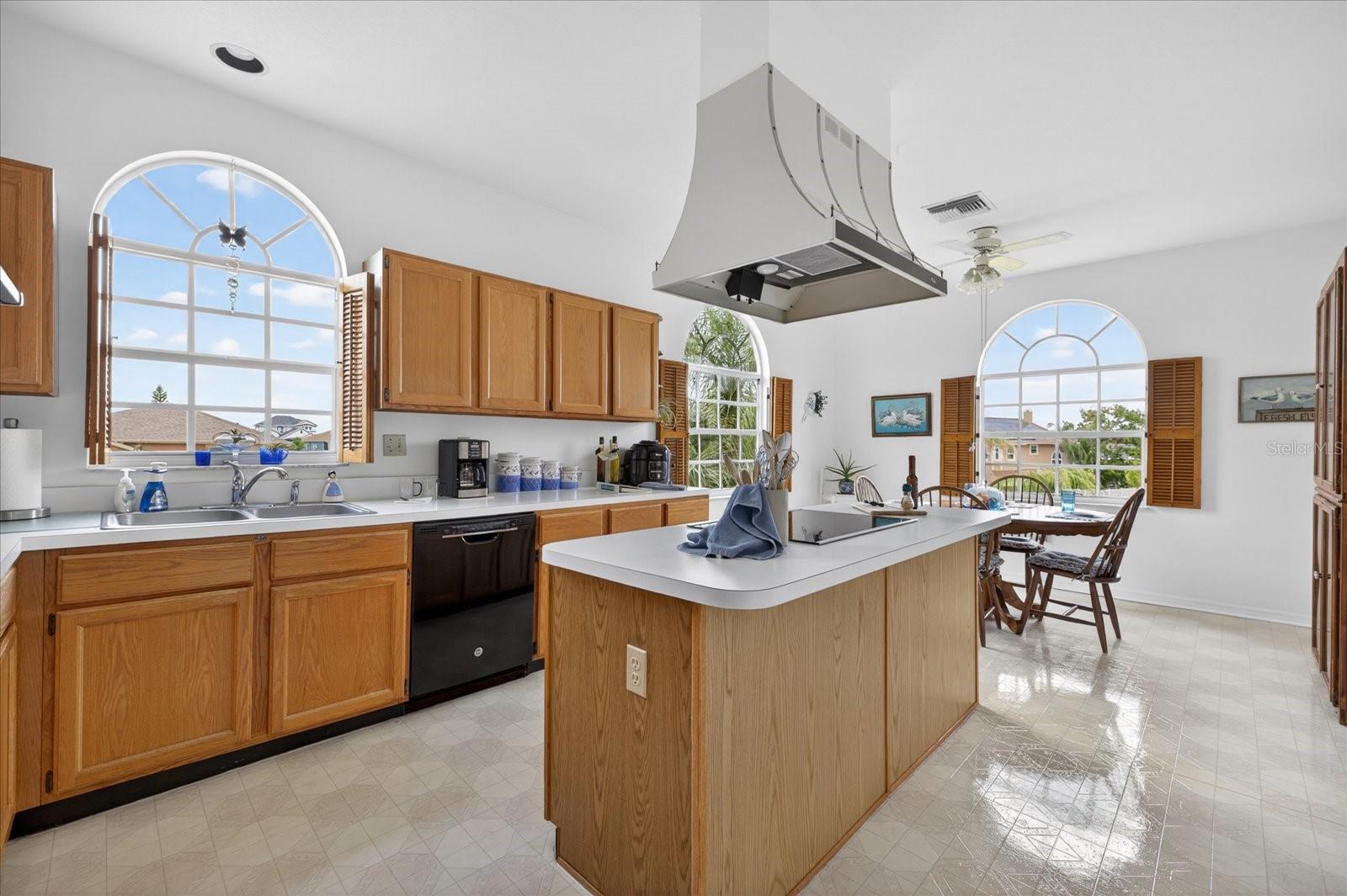 Image 17 of 87 For 4340 Seagull Drive