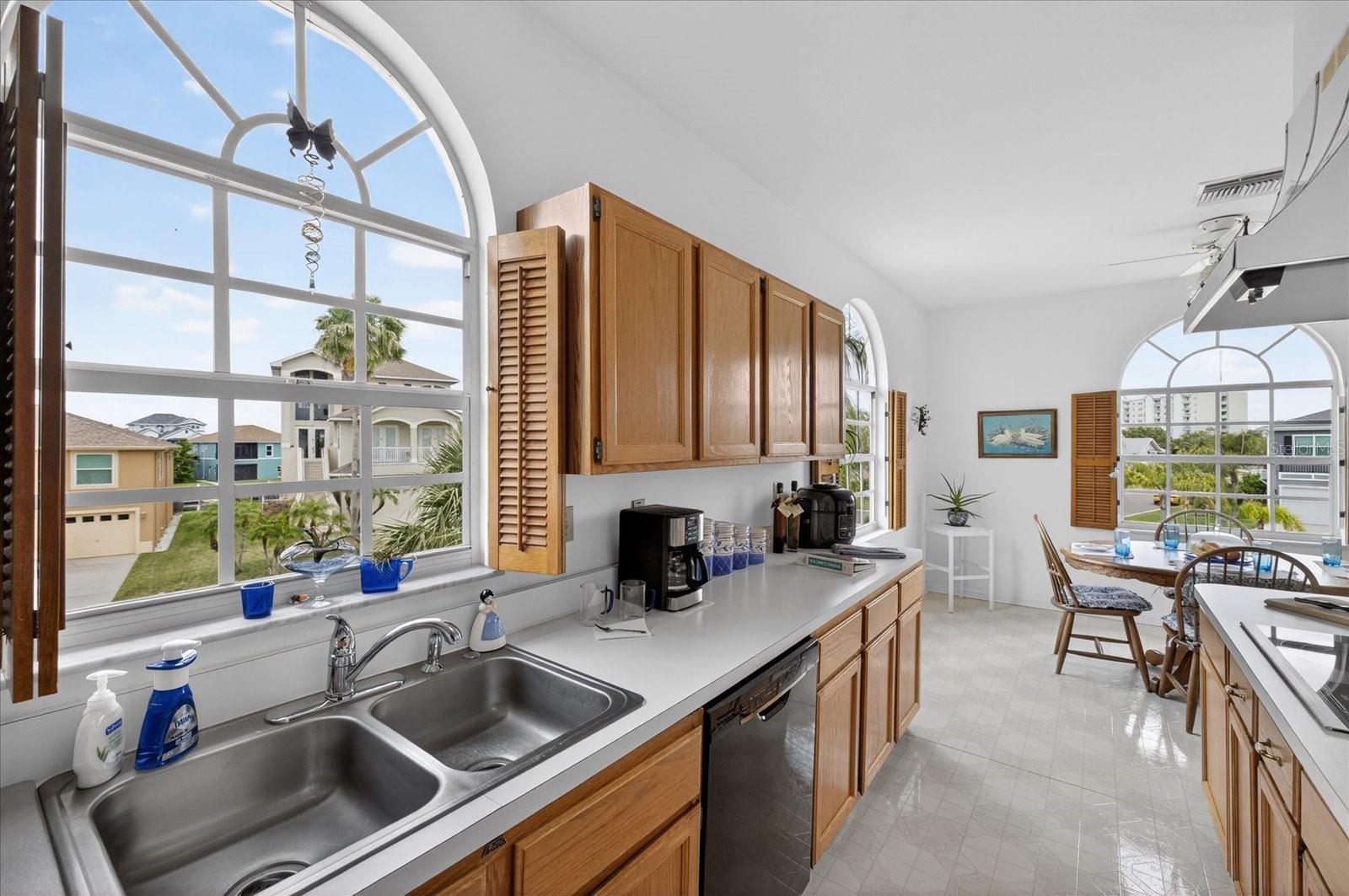 Image 23 of 87 For 4340 Seagull Drive