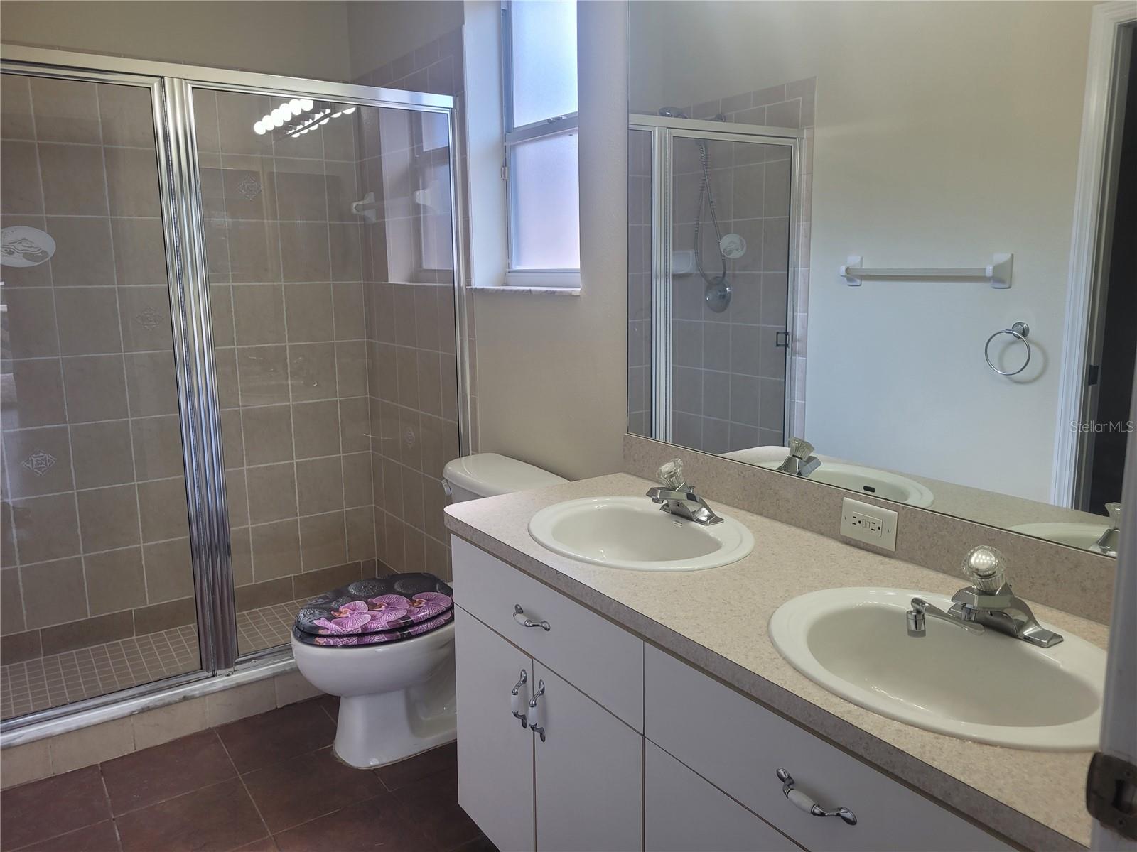 Image 13 of 26 For 715 Cypress Park Avenue