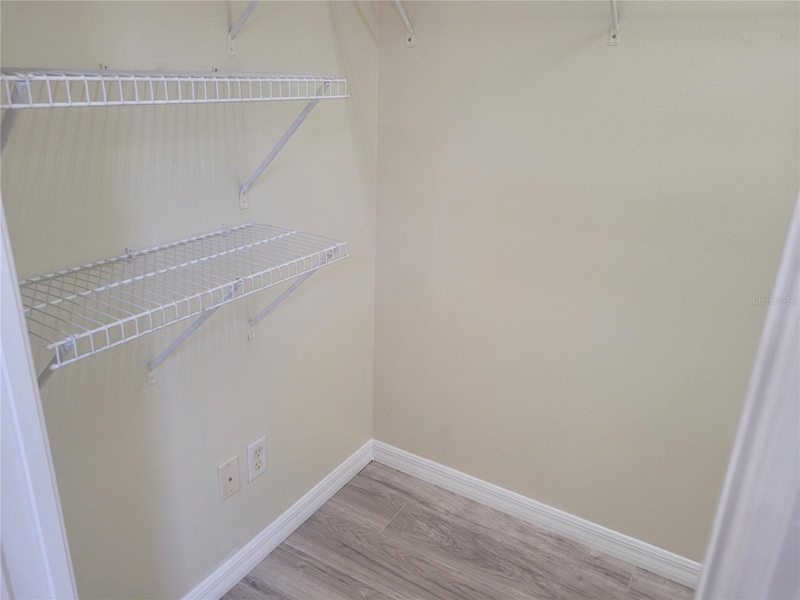 Image 16 of 26 For 715 Cypress Park Avenue