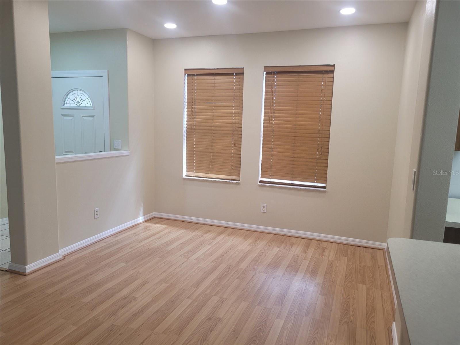 Image 5 of 26 For 715 Cypress Park Avenue