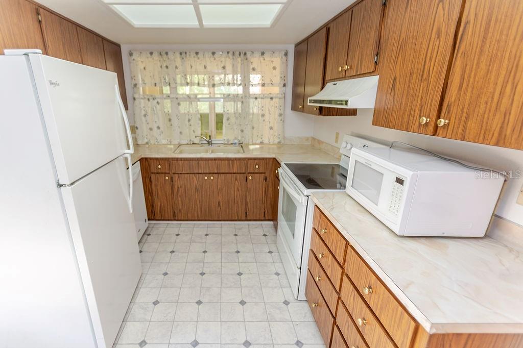 Image 12 of 41 For 6402 Ocean Pines Lane