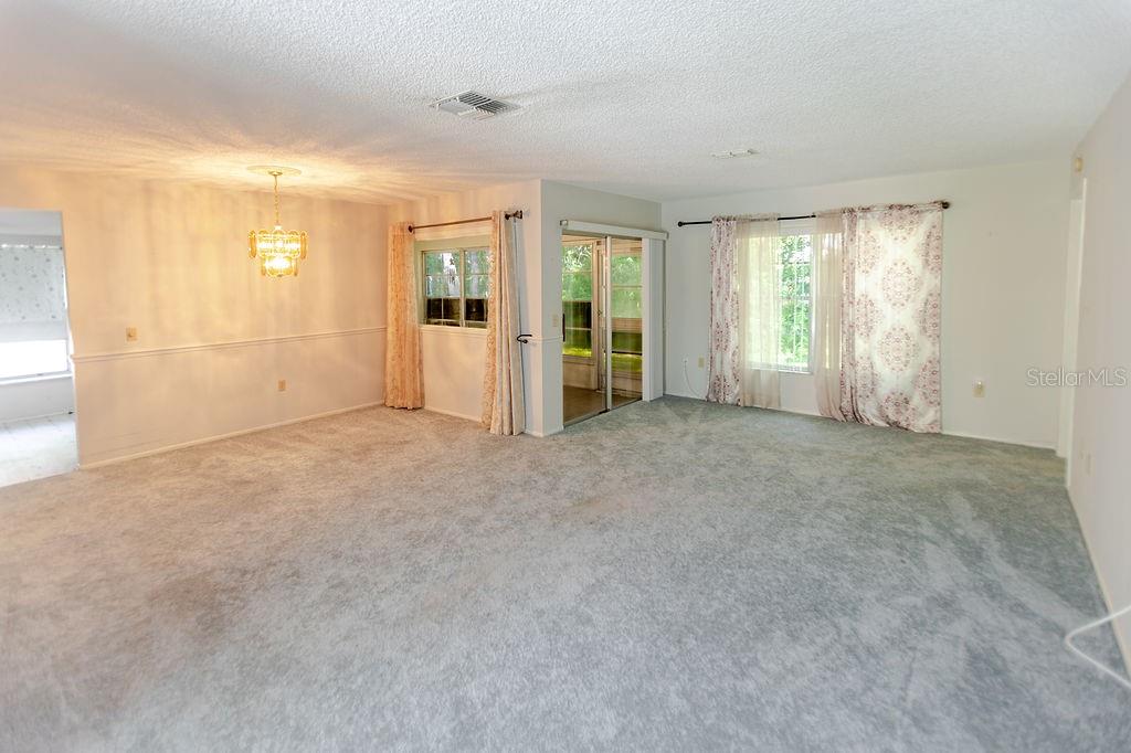 Image 17 of 41 For 6402 Ocean Pines Lane