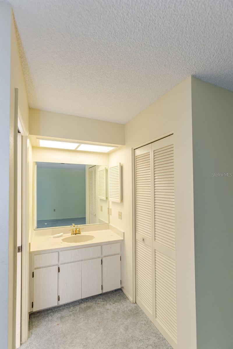 Image 21 of 41 For 6402 Ocean Pines Lane