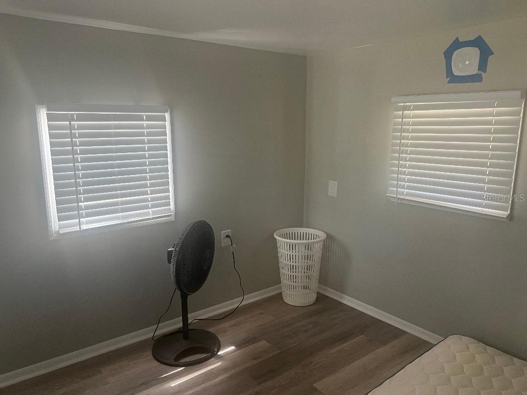 Image 9 of 17 For 1949 Hess Drive