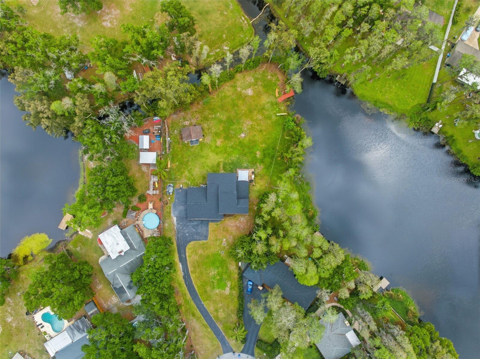 Image 33 of 77 For 19003 Cedar Lane